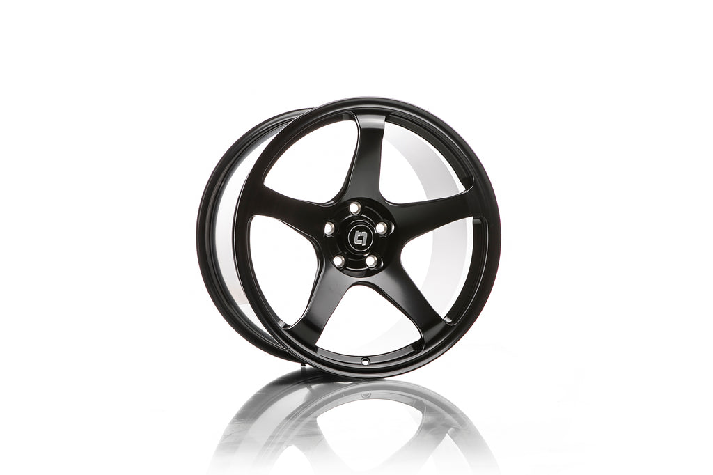 Titan7 T-C5 Forged 5 Spoke for BMW E46 M3 '01-'06
