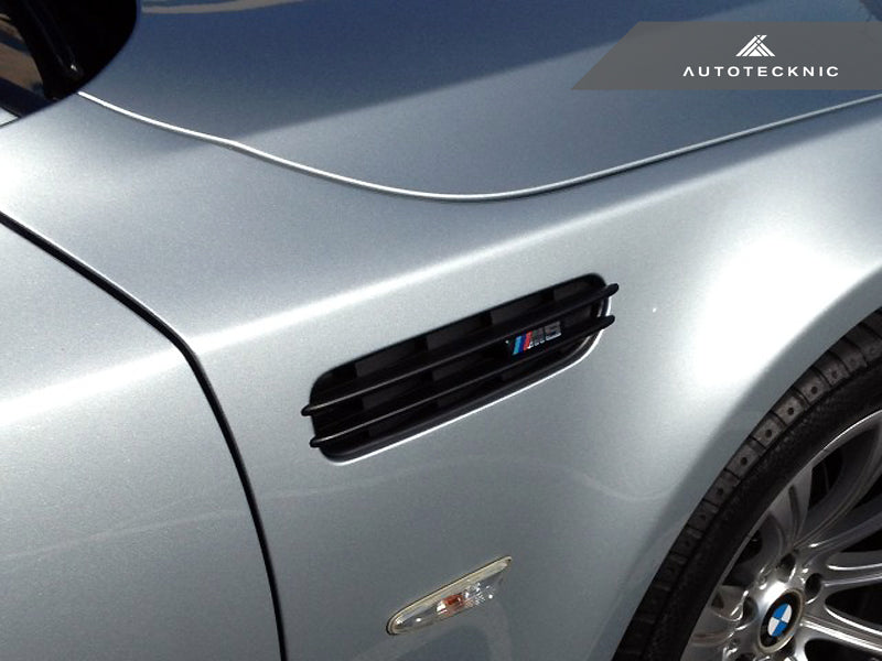 AutoTecknic Replacement Stealth Black Fender Vents - F10 M5 main image 1