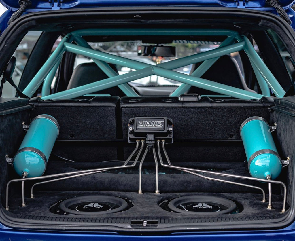 StudioRSR Volkswagen MK4 Roll Cage / Roll Bar