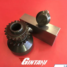 Load image into Gallery viewer, Gintani One Piece Crank Hub Solution - All S55