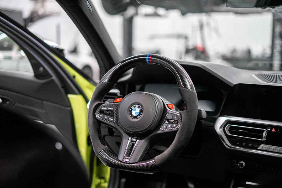  Volante de fibra de carbono BMW G8 M3 – Studio RSR