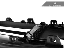 Load image into Gallery viewer, AutoTecknic Gloss Black Front Grille - G60 5-Series