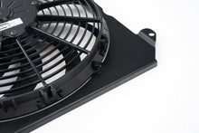 Load image into Gallery viewer, CSF #2858FB 92-00 Civic All-Aluminum Fan Shroud w/ 12-inch SPAL Fan - Black