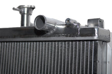 Load image into Gallery viewer, CSF #3328 04-14 Nissan Titan / 05-14 Armada / 04-13 Infiniti QX56 All-Aluminum Radiator
