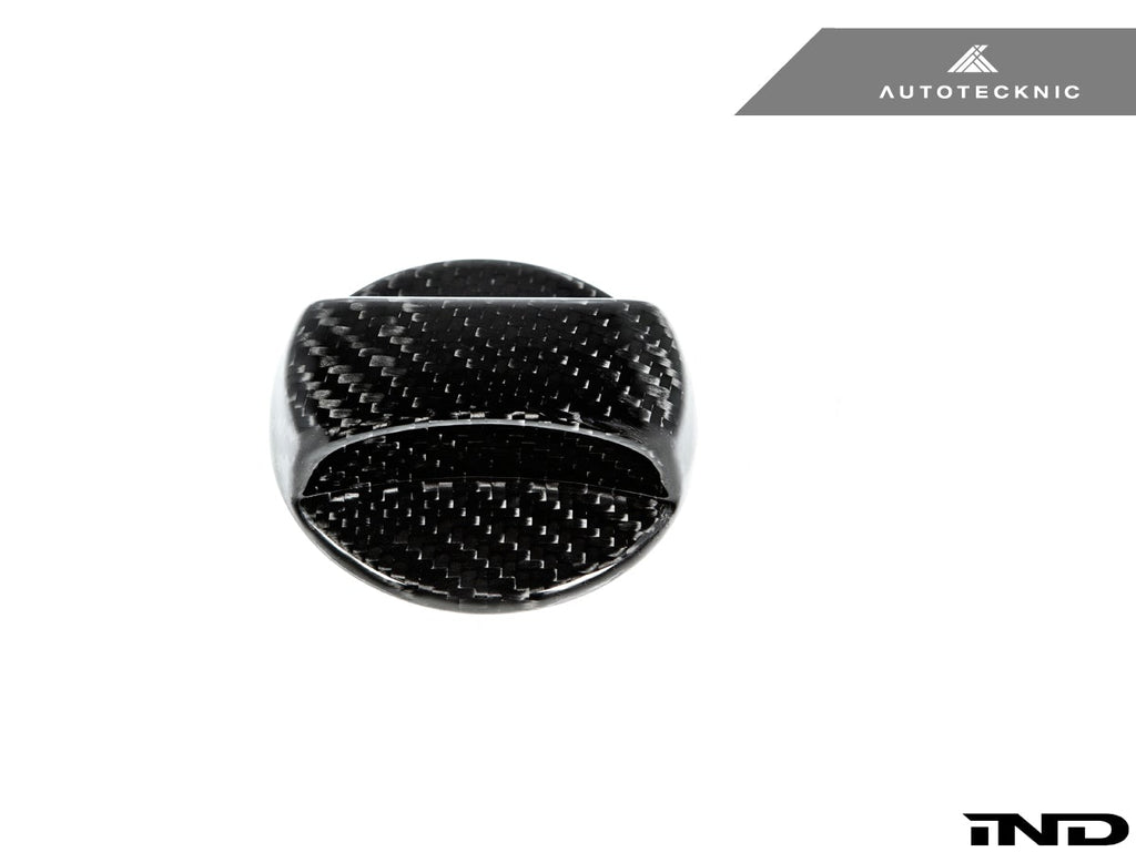 AutoTecknic Dry Carbon Competition Fuel Cap Cover - E82 1M | 1-Series