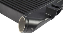 Load image into Gallery viewer, CSF #7105 08-10 Ford Super Duty 6.4L Turbo Diesel Heavy Duty Intercooler
