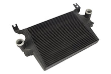 Load image into Gallery viewer, CSF #7106 03-07 Ford Super Duty 6.0L Turbo Diesel Heavy Duty Intercooler
