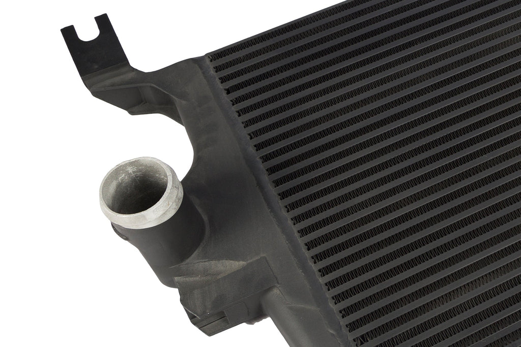 CSF #7106 03-07 Ford Super Duty 6.0L Turbo Diesel Heavy Duty Intercooler