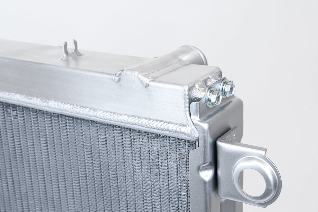 CSF #7207 98-07 Lexus LX470 / Toyota Land Cruiser Heavy-Duty All-Aluminum Radiator