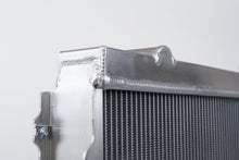 Load image into Gallery viewer, CSF #7212 1st Gen Toyota Tacoma Heavy-Duty All-Aluminum Radiator