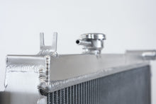 Load image into Gallery viewer, CSF #7212 1st Gen Toyota Tacoma Heavy-Duty All-Aluminum Radiator