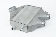 Load image into Gallery viewer, CSF #8082R F8X M3 / M4 / M2 Comp Top Mount Charge-Air-Cooler - Raw Finish