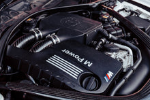Load image into Gallery viewer, CSF #8082 F8X M3 / M4 / M2 Comp Top Mount Charge-Air-Cooler - Crinkle Black Finish