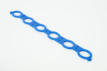 Load image into Gallery viewer, CSF #8200S A90 Supra / BMW B58 Thermal Rejection Competition Charge-Air Manifold Spacer