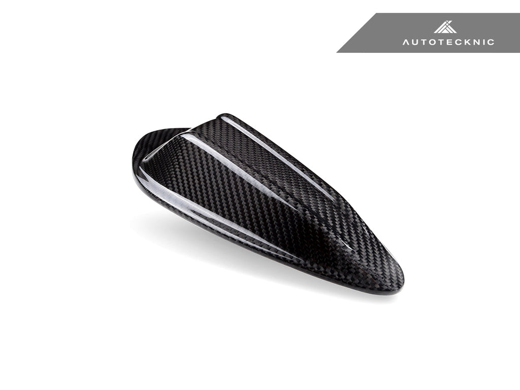 AutoTecknic Dry Carbon Roof Antenna Cover - G22 4-Series LCI