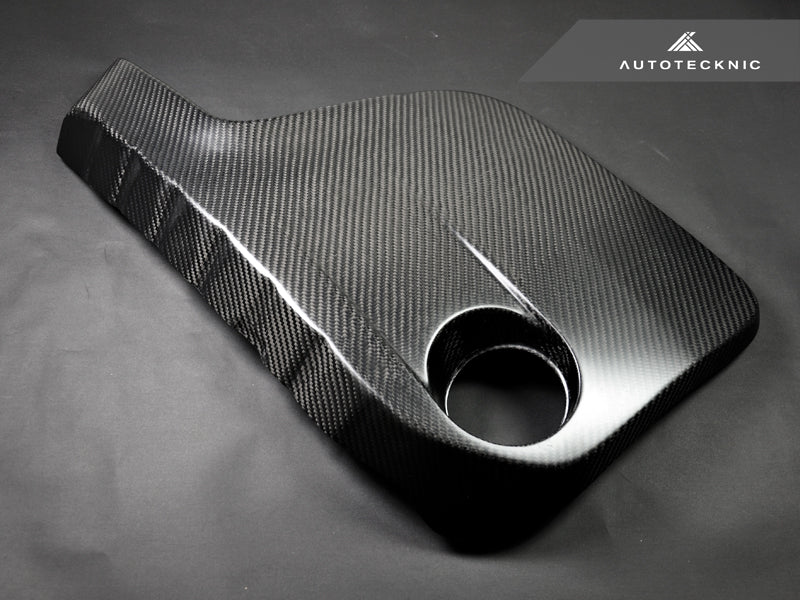 AutoTecknic Vacuumed Carbon Fiber Engine Cover - F80 M3 | F82 M4