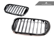 Load image into Gallery viewer, AutoTecknic Carbon Fiber Front Grille Set - G11/ G12 7-Series Pre-LCI 16-19