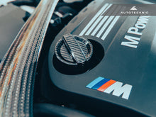 Load image into Gallery viewer, AutoTecknic Dry Carbon Competition Oil Cap Cover - E65/ E66 7-Series