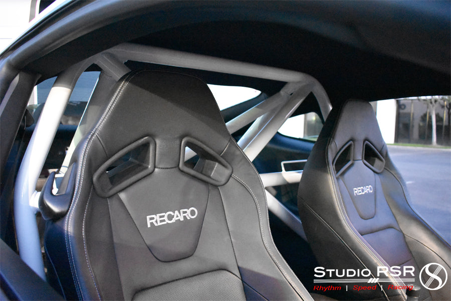 StudioRSR Ford Mustang (s550) Roll cage / Roll bar