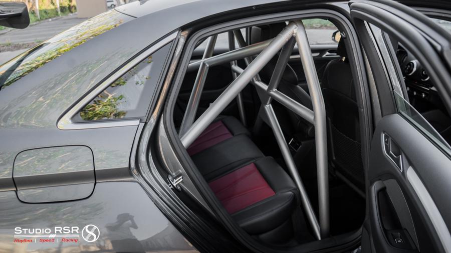 StudioRSR (8V) Audi RS3 Roll cage / Roll bar