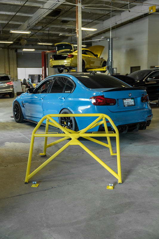 StudioRSR Cartesian (F80) BMW M3 roll cage / roll bar