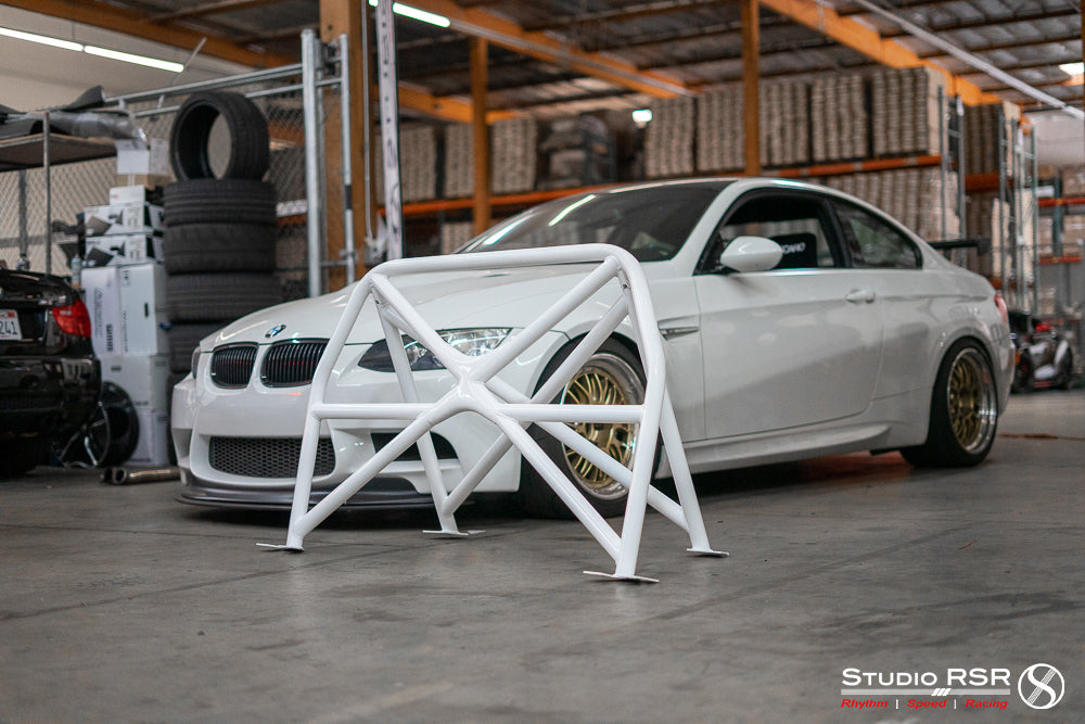 StudioRSR GTS Style roll cage / roll bar for E92 M3